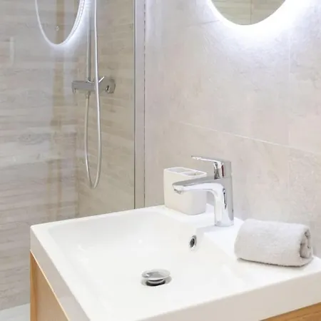 Lägenhet L16 Malonat Vieux 1 Min Mer/ 2 Chbres & Ac